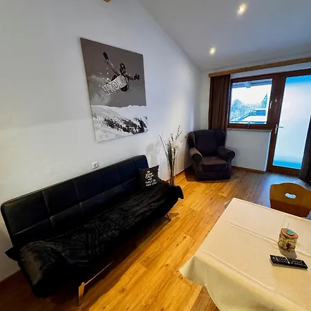 Kleine, Nette Ferienwohnung, Nahe - Und Wanderlift! דירה וואנגל